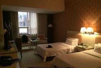 New Plum Garden Seasons Hotel - Shenzhen Zhucun  Екстериор снимка