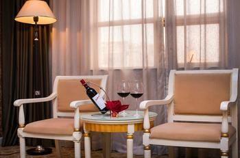 New Plum Garden Seasons Hotel - Shenzhen Zhucun  Екстериор снимка